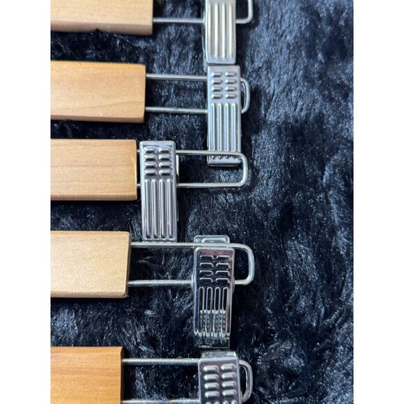 Vintage Wooden Pants Hangers With Metal Clips & Swivel Hooks Set Of 7 - Picture 4 of 5